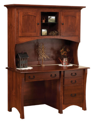 Master Style Desk and Hutch